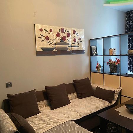 Apartment Vaja Fshavela N16 Batumi Exteriör bild