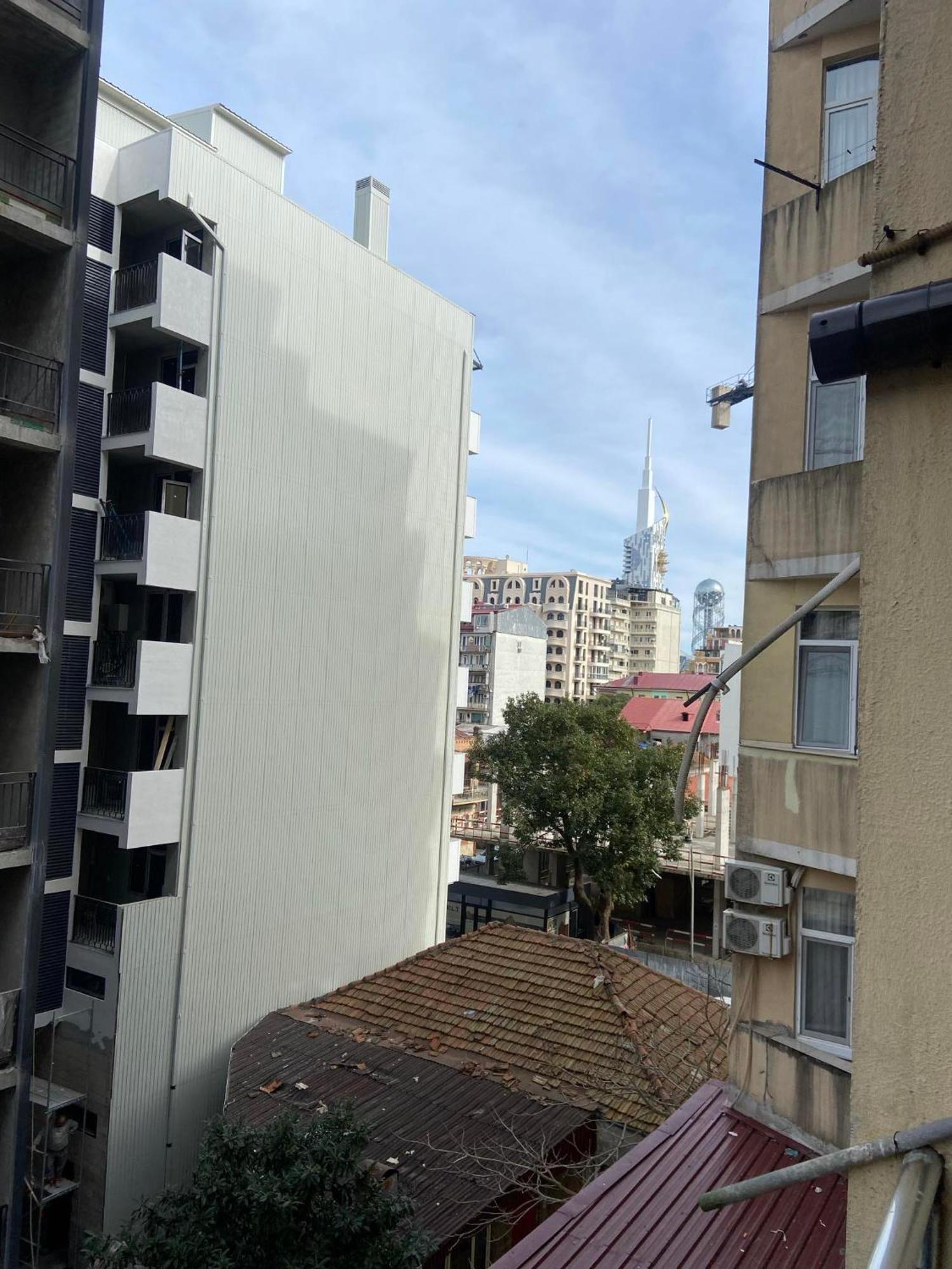 Apartment Vaja Fshavela N16 Batumi Exteriör bild