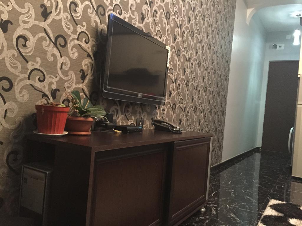 Apartment Vaja Fshavela N16 Batumi Exteriör bild